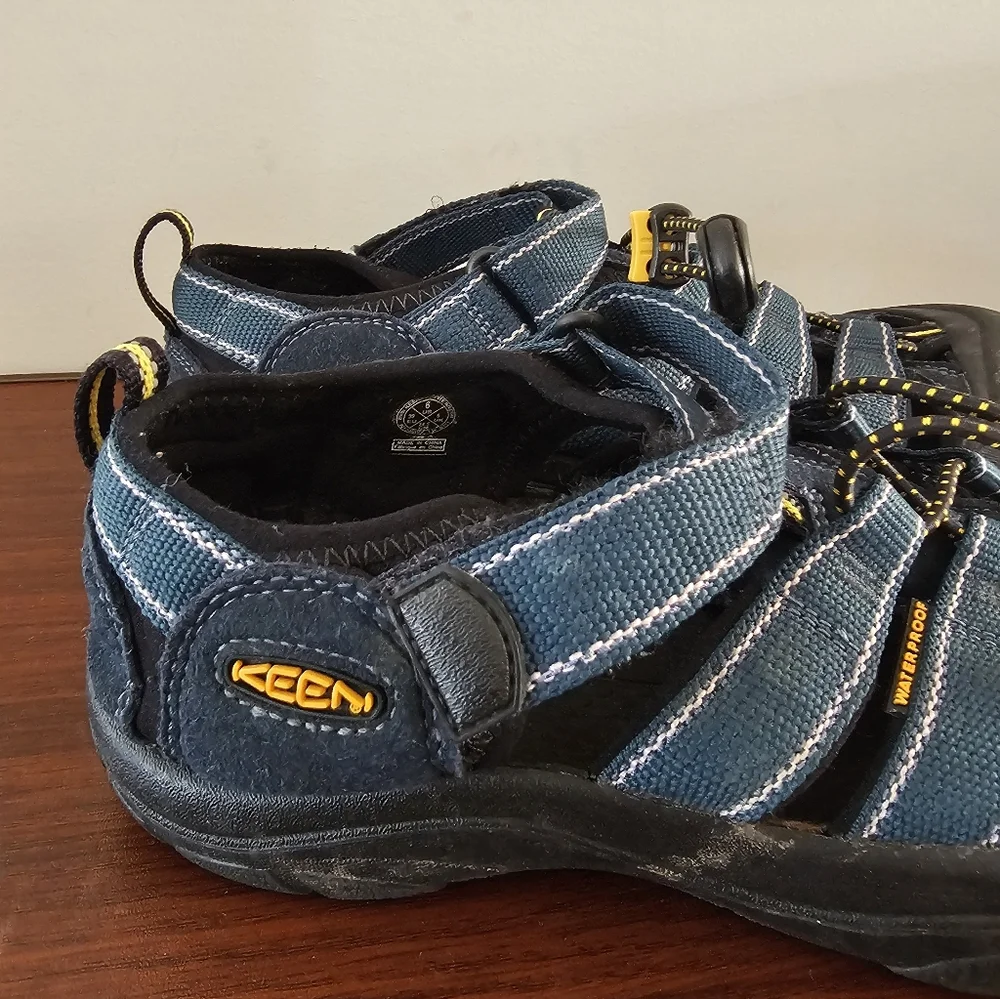 KEEN Newport H2 Kids Bluish Green Waterproof Sandals, Shoes